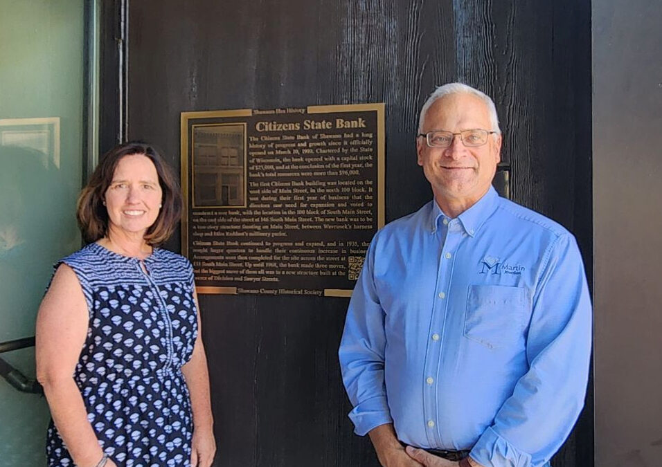 Citizens State Bank Plaque Installed